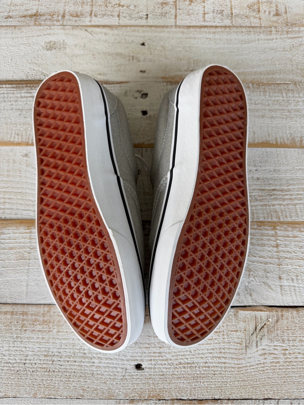 Vans Silver Gray Low-Top Canvas Sneakers-New - Picture 6 of 6
